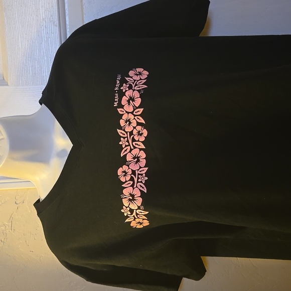 Anvil Tops - Anvil Maui Hawaii Black/ Pink Floral Graphic T-Shirt